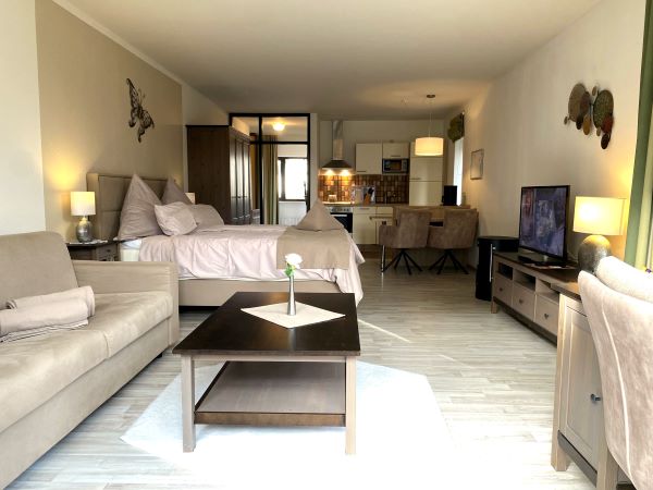 Baccara Exklusives Studio 4